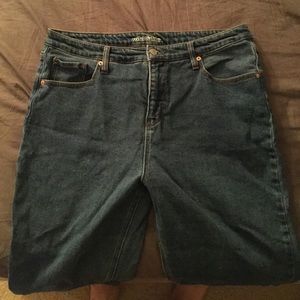 Wild Fable High Rise Mom Jeans